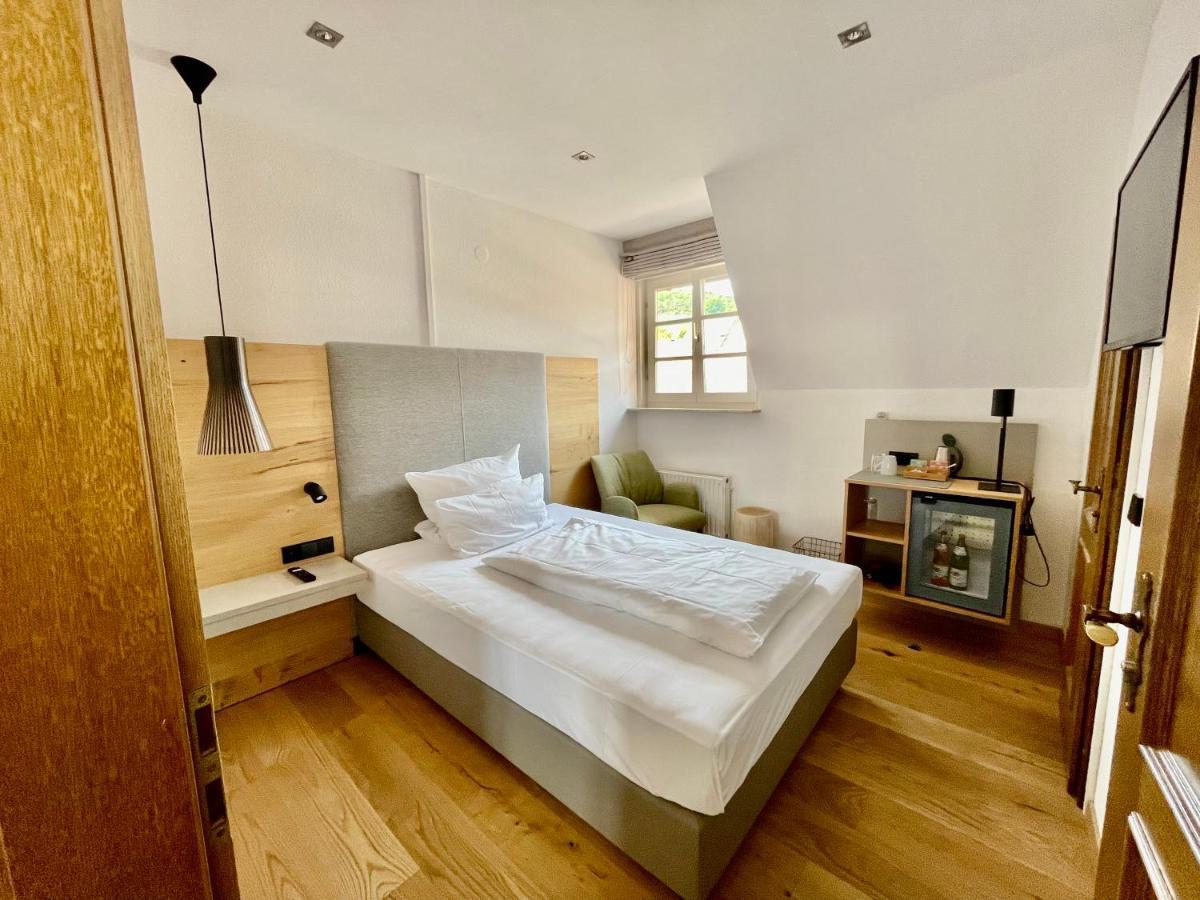 Wanderers Neubau Bed & Breakfast Birkweiler Eksteriør bilde